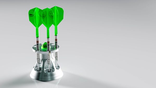 TARGET STAR WARS LUKE SKYWALKER 'THE JEDI KNIGHT' LIGHT SABER EDITION 95% 24G SP STEEL TIP DARTS 2025